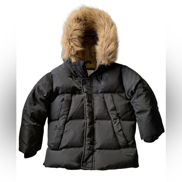 Like new! Zara hooded down puffer coat black, zipper and snaps, size 3-4 years - Picture 10 of 10